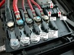TT battery fuses.jpg